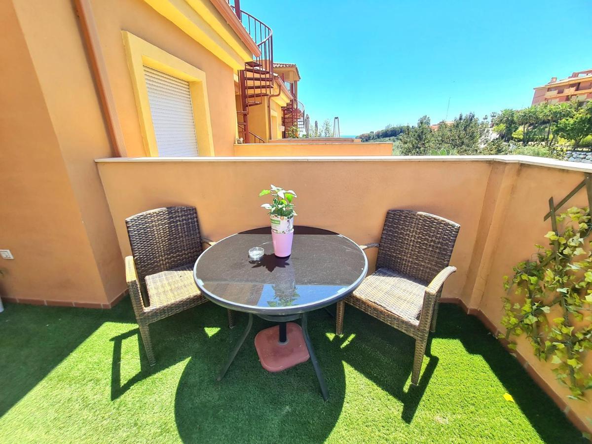 Aa Guest - Reserva De Marbella Golf Course Eco Экстерьер фото