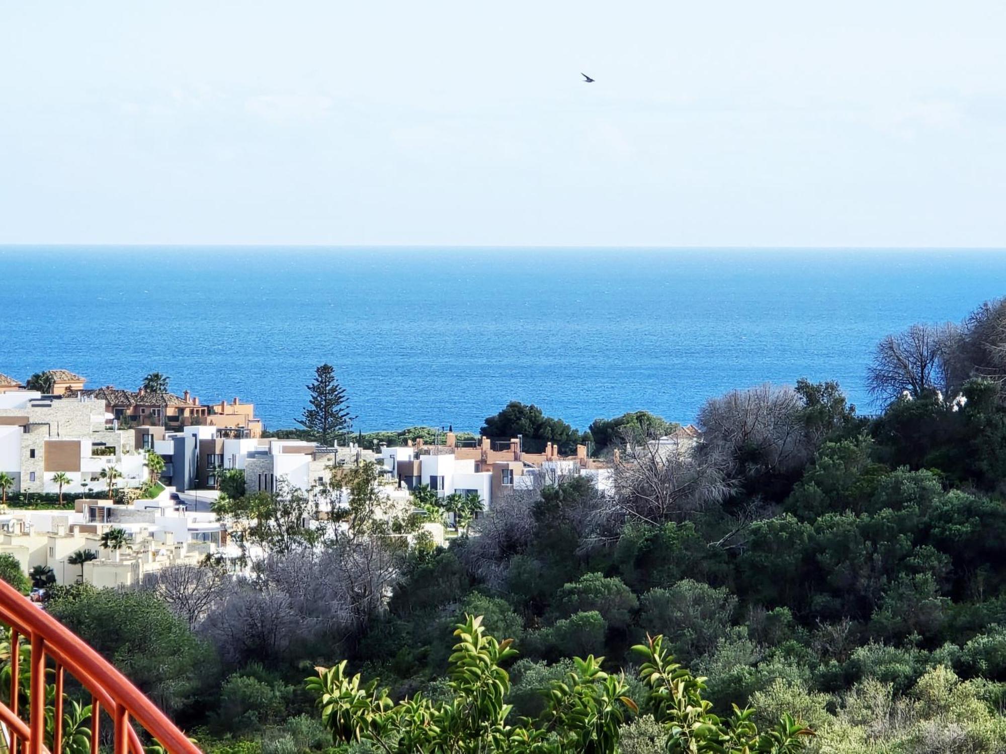 Aa Guest - Reserva De Marbella Golf Course Eco Экстерьер фото