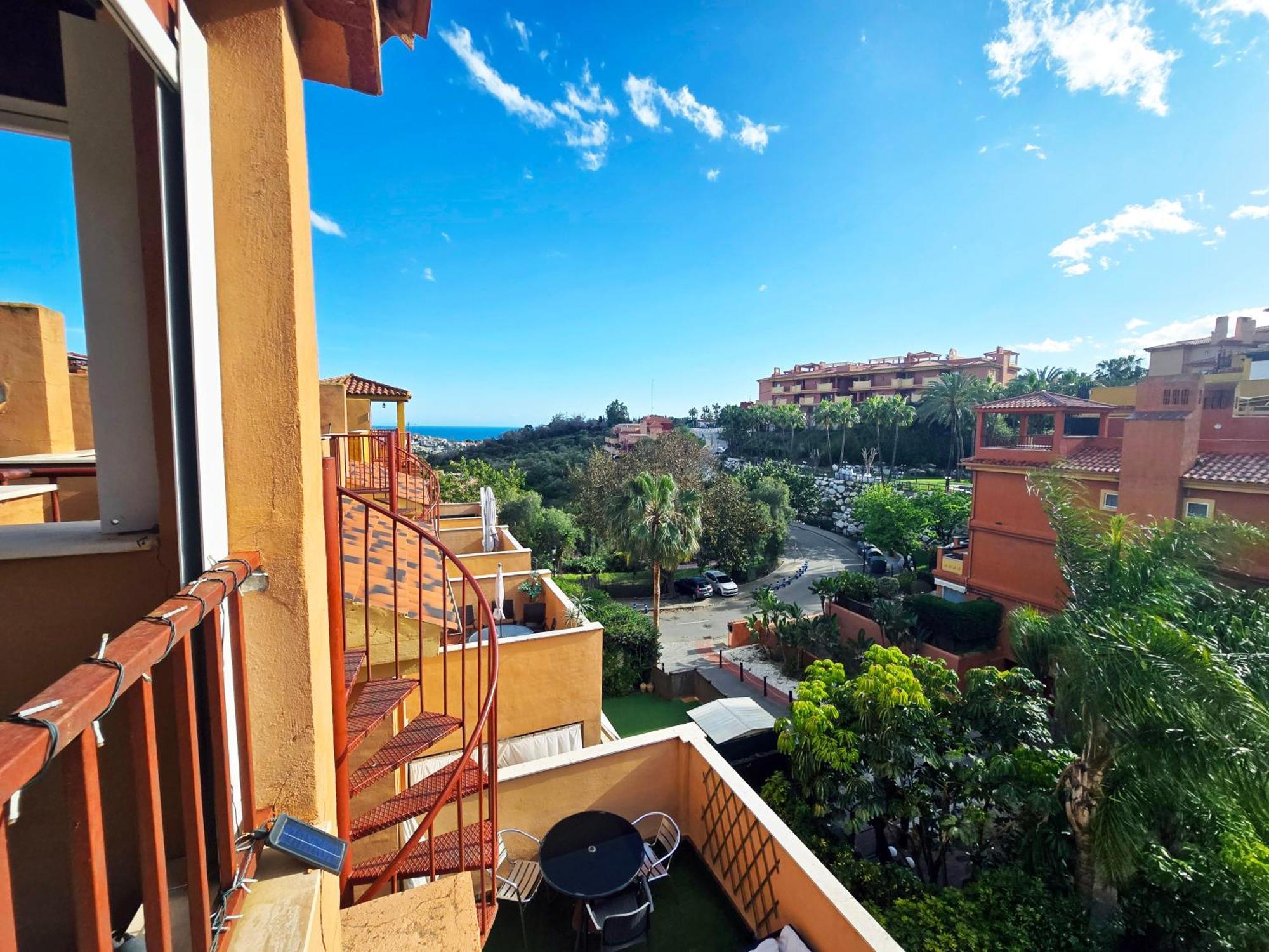 Aa Guest - Reserva De Marbella Golf Course Eco Экстерьер фото